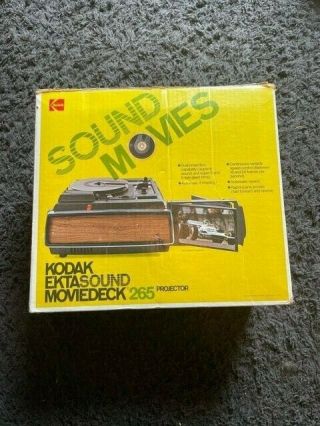 Kodak Ektasound Moviedeck 265 Projector