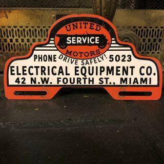 Vintage United Motors Service Metal License Plate Topper Sign