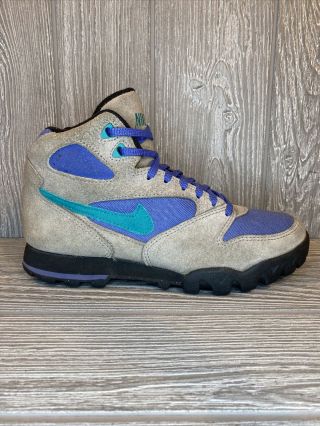 Vintage Nike Caldera Womens Hiking Boots Shoes Brown Green Blue Size 8