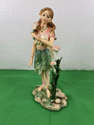 Faerie Glen " Dianthia " Fairy Figurine Retired 2005