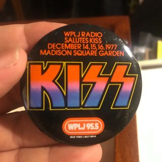 Vintage 1977 Kiss Radio Wplj Button Msg