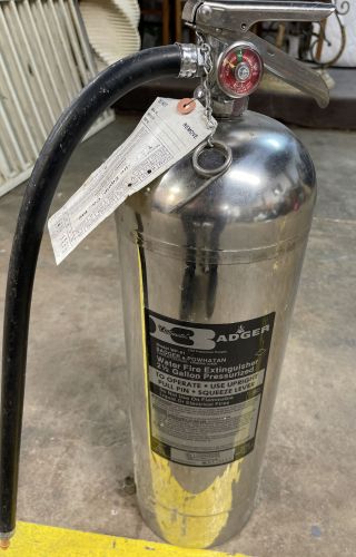 Badger | Wp61 Water Fire Extinguisher 2.  5 Gallon Vintage