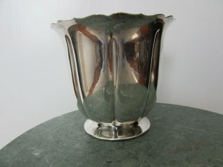 EARLY AMERICAN INTERNATIONAL SILVER COMPANY SLIVER PLATED VASE 5 