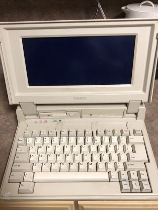 Tandy 1400 Hd - Model 25 - 3505 - Personal Computer - Vintage - Parts Only