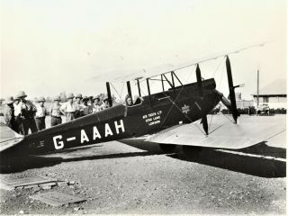 Large And Very Rare Official Photograph Of A Dh Gipsy Moth