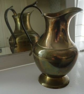 Elegant Vintage Brass Water Jug/ewer.  Weight 329 Gr.  Height 14 Cm.