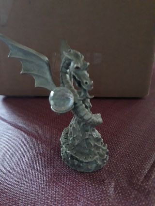 Spoontiques 1986 Pewter Dragon With Crystal Ball And Ruby Red Eye Figurine Cm605