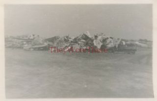 Wwii Photo - Us Gi View Of German Bomber/ Fighter Plane Wreck Scrapyard