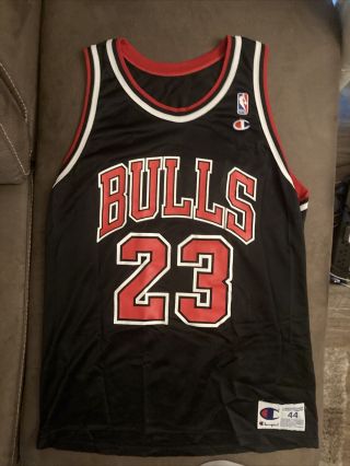 Vintage Michael Jordan Black Chicago Bulls Nba Champion Jersey Mens Size 44 Xl