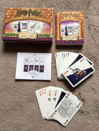 Harry Potter Playing Cards For Magic Tricks With Instructions - Carta Mundi