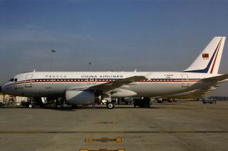 35mm Colour Slide Of China Airlines Airbus A320 - 231 F - Wwbi/3b - Rgz