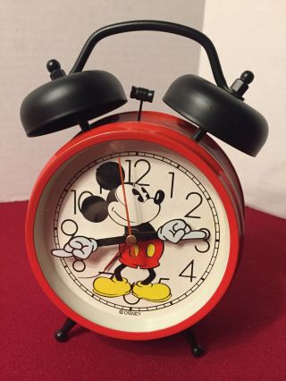 Disney Vintage - Mickey Mouse - Moving Hands - Ringing Twin Bell Alarm Clock