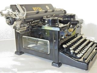 1926 ROYAL MODEL 10 TYPEWRITER FULLY RECONDITIONED & IN PERFECT ORDER 6
