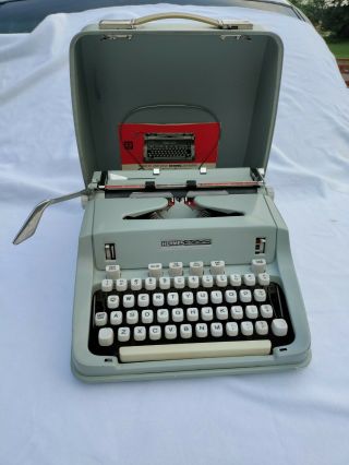 Vintage Hermes 3000 Typewriter Made In France W/ Case (read)