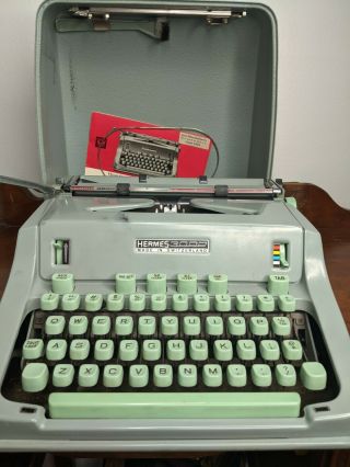 Vintage Hermes 3000 Portable Typewriter Seafoam 1969 Switzerland Case Key