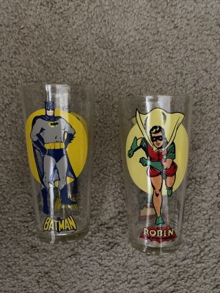 1976 Batman And Robin Pepsi Series Glass Set Of 2
