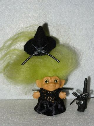 Vintage Dam S.  H.  E.  She Ooak 1960s Halloween Witch 1 1/2 Inch Pencil Topper Troll