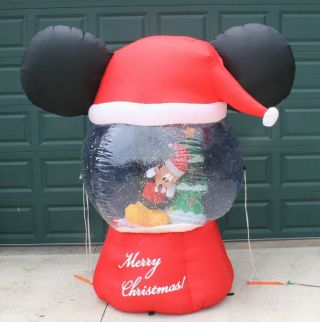 Airblown Inflatable Disney Lightshow Holiday Globe Mickey Mouse Christmas Tree