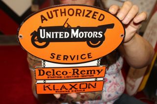 Authorized United Motors Service Delco - Remy Klaxon Gas Oil Porcelain Metal Sign