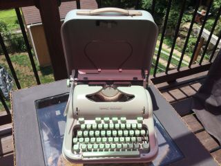 Vintage Hermes 3000 Seafoam Green Typewriter Switzerland Needs Ribbon