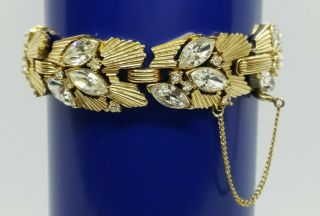 Crown Trifari Vintage Fashion Gold Tone Metal Clear Rhinestone Bracelet