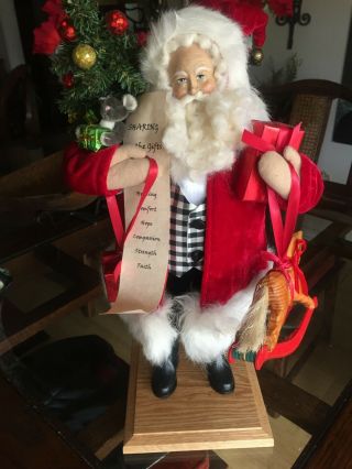 Lynn Haney 2011 Christmas 17 " Santa Sharing The Gifts Signed Exc Cond
