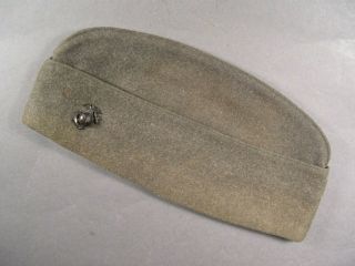 Wwii U.  S.  Marine Corps Enlisted Green Wool Garrison Cap With Insignia