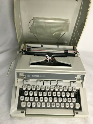 Vintage Hermes 3000 Typewriter ARABIC/FARSI KEYS RARE With Case 2