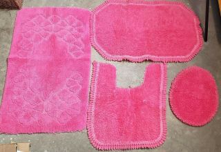 Vintage Bath Rugs Set Of 4 Hot Pink From An Estate Show Wear No Non Slip Backing