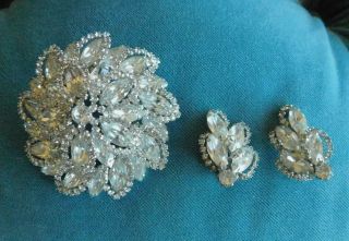 Vintage Weiss Crystal Rhinestone Brooch / Pin And Earrings Set / Signed