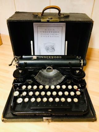 1920s Vintage Underwood Portable Typewriter Fully & Case