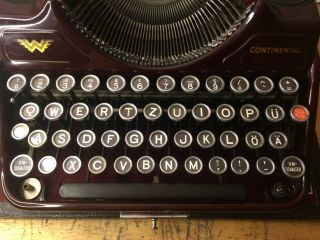 Continental /Wanderer Portable Typewriter,  Germany,  QUERTZ keyboard,  1935,  case 6
