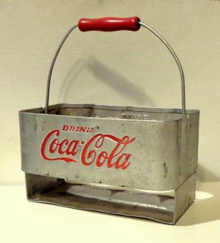Vintage Coca Cola Aluminum Metal 6 - Pack Bottle Carrier Caddy With Wooden Handle
