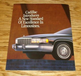 1993 Cadillac Fleetwood Limousine Sales Brochure 93 Brougham