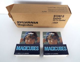 Vintage Sylvania Blue Dot Magicubes 12 Boxes 36 Cubes 144 Flashes Nos 91242 - 5