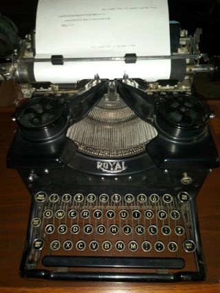 Antique Royal Vintage 10 Typewriter Dual Glass Sides Serial Xs - 1548051