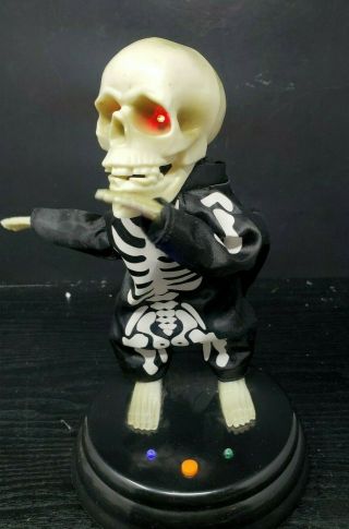 Gemmy Grave Raver Halloween Skeleton Dances Sings Dynamite Taio Cruz See Video