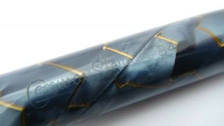Gorgeous Conway Stewart 84,  Blue Marble & Yellow Veins,  Semi Flex 14k Fine Nib