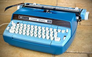Smith Corona Coronet Electric 12 Typewriter W/case Great Mcm