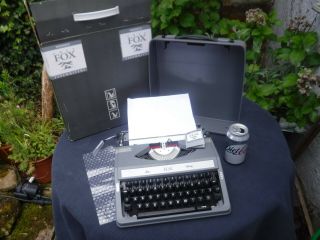 Stunning W.  H.  Smith Grey Fox Typewriter - 