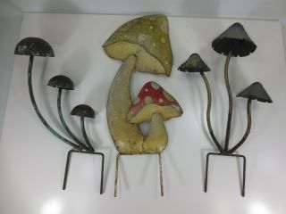 3 Vintage Metal Mushroom Toadstool Garden Lawn Décor Ornaments 14 " 17 " 19 "