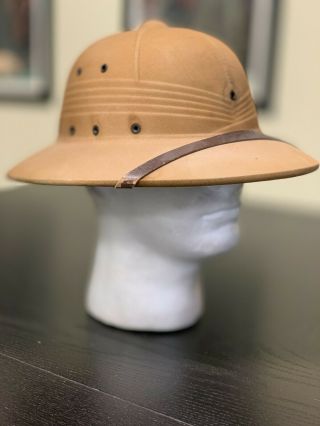 U.  S.  Army / Usmc 100 Ww2 Khaki Pressed Fiber Sun Helmet - Pacific