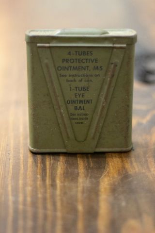 Wwii Era U.  S.  Military M5 Protective Ointment Kit Eye Blister Tin Container