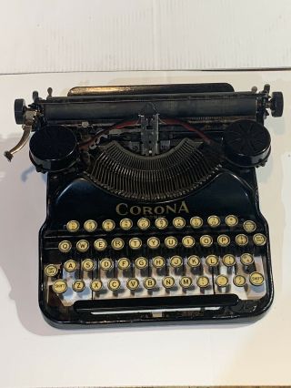 1925 L.  C.  Smith & Corona Model 4 Portable Typewriter First Year