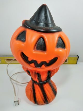 Vintage 1969 Empire Plastics Corp.  Blow Mold Halloween Pumpkin Scarecrow Light