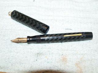 Sheaffer black chased hard rubber vest pocket fountain pen (602) 2