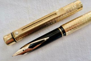 Sheaffer Targa Slim 1009s Gold Barleycorn,  Fountain Pen With Ink Converter C1982