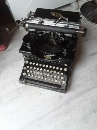 Antique Typewriter Royal 10 Spares,  Repair Or Display Item 1918 Very.