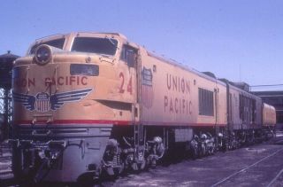 Railroad Slide - Union Pacific Gtel 24 Locomotive 1969 Cheyenne Wy Up Vintage