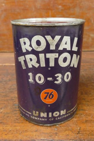Vintage 1960’s Union 76 Royal Triton 10 - 30 Metal One Quart Oil Can - Empty